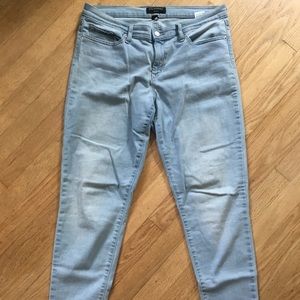 Banana republic light wash skinny fit jeggings